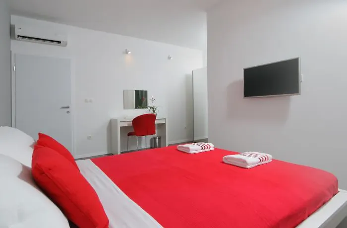 Charm And Apartment Trogir